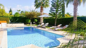 Pool - Villa Casa Mia by Ezoria Villas (Coral Bay)