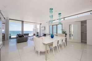 Classic Apartment, 1 Bedroom, Sea View | In-room dining - 15 Views Penthouse - One Bedroom Apartment, Sleeps 2 (Cape Town)
