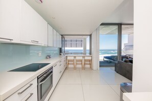 Classic Apartment, 1 Bedroom, Sea View | Private kitchen | Fridge, microwave, oven, stovetop - 15 Views Penthouse - One Bedroom Apartment, Sleeps 2 (Cape Town)