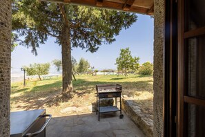 Terrace/patio - Casale Santa Francesca - Country Villa with swimming pool in Orcia Valley, Tuscany (Campiglia D'orcia)