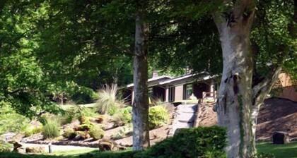 Cottage 2 -  a cottages  that sleeps 6 guests  in 0 bedrooms