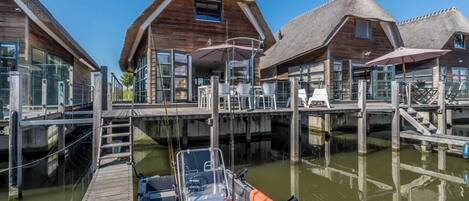 Marina/club náutico