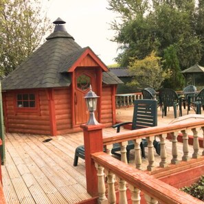 BBQ/picnic area - Scardroy Alford (Alford)