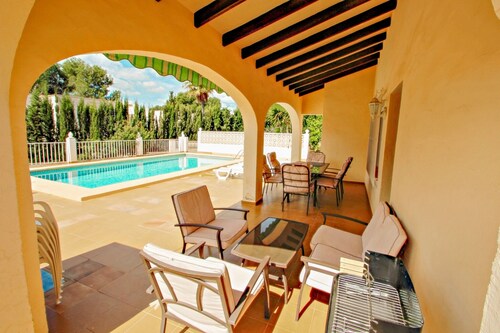 Linea - sea view villa with private pool in Teulada