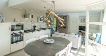 Chalet « LâOiseau Bleu » est lâendroit idĂ©al pour des vacances reposantes en famille.