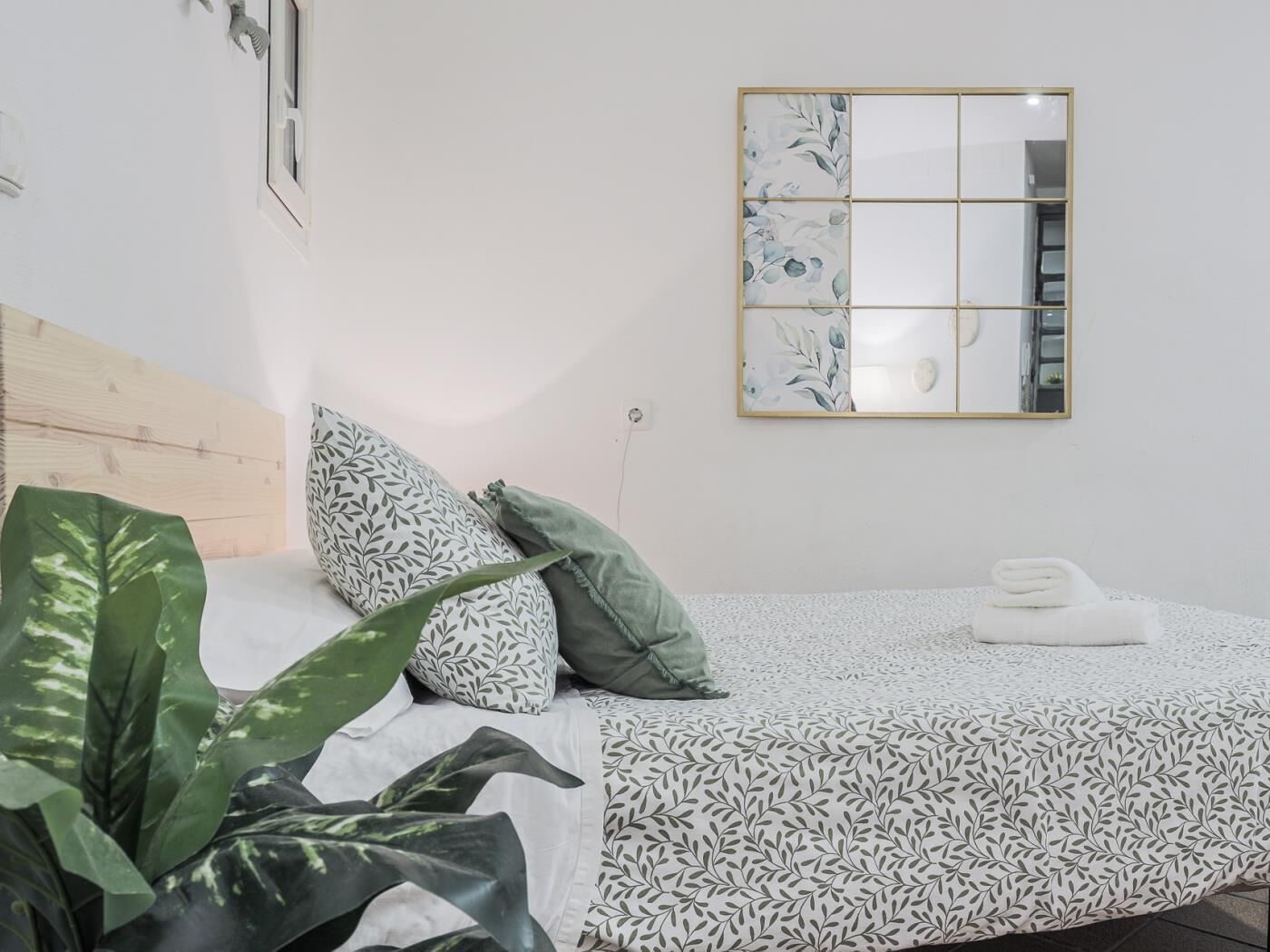 1 chambre, fer et planche à repasser, accès Internet, draps fournis