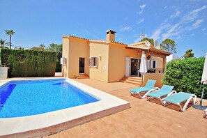 A heated pool - Paula - holiday home with private swimming pool in Benissa (Benissa)