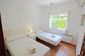 4 chambres, Wi-Fi, draps fournis
