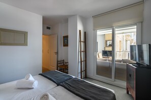 3 habitaciones, tabla de planchar con plancha y wifi gratis 