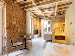 1 dormitorio, Internet, ropa de cama