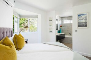 2 Schlafzimmer, Schreibtisch, Bügeleisen/Bügelbrett, WLAN