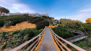 Property grounds - Spacious and bright apartment with sea view, Villa Poniente 1 bedroom (Conil de la Frontera)