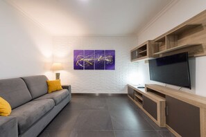 TV - Suites Garden Apartamento 17 (Las Palmas)