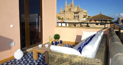Penthouse dans le Centre de Palma avec terrasse et vue sur la Cathédrale.