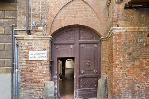 L'NEST DE EAT 2 + 2 bd juste sous Tour EAT