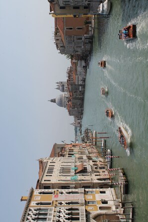 Lake -  MY HOME YOUR HOUSE !!! (Venezia)