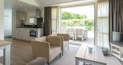 Dieses Chalet ist mit Gaskamin und Infrarot-Sauna ausgestattet.