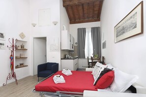 Apartment, 1 Bedroom | 1 bedroom, individually furnished, desk, laptop workspace - Short-Let Florence Il Granduca Apartment (Florence)