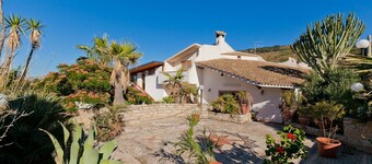 ヴィラエリチェ-シチリアのエリチェに近いプール付きヴィラ