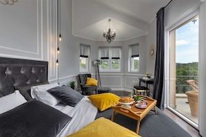 4 Schlafzimmer, Schreibtisch, Bügeleisen/Bügelbrett, kostenloses WLAN