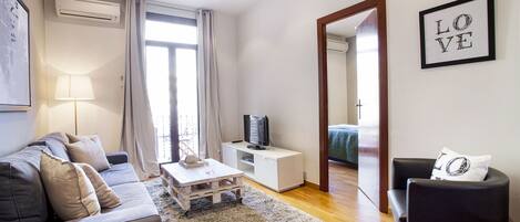 Fernseher, DVD-Player