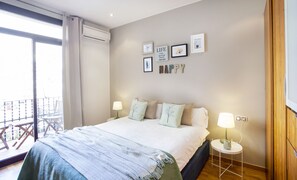 2 dormitorios, tabla de planchar con plancha, wifi gratis y ropa de cama