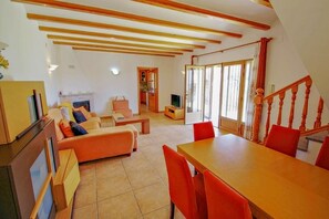 TV, DVD player - Marques - holiday home with private swimming pool in Benitachell (Benitachell)