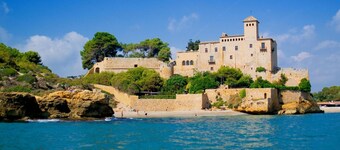 Large houses with terrace and pool for 6 people. Ref.via augusta-6