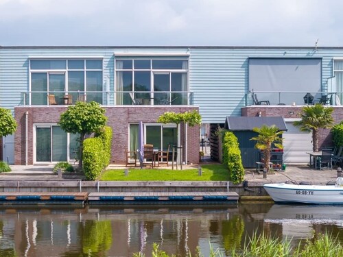 Hübsches Inselhaus mit schöner Aussicht und herrlicher Dachterrasse.