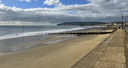 Downedge - a house that sleeps 13 guests in 6 bedrooms