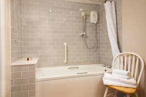 Bañera con ducha