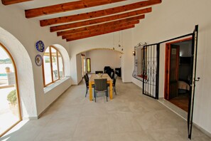 Dining - Finca Sendra - rustic finca for nature lovers in Benissa (Benissa)