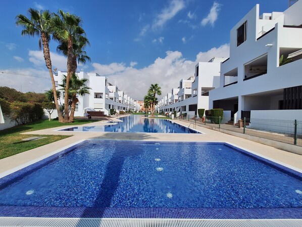 Pool - Al Bajos - Apartments near the beach El Playazo (Vera playa)
