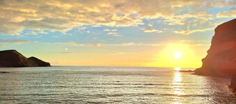 Self Catering Cottage, Crackington Haven, Bude, Cornwall, Peace awaits you.