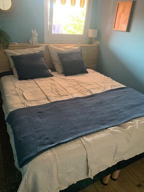 1 bedroom, iron/ironing board, free WiFi, bed sheets - Apartment in Le Lavandou, completely renovated in June 2013, in gated community with guard (Le Lavandou)