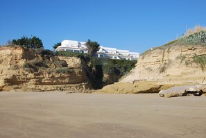 Exterior - Spacious apartment with garden, Villa Cala Encendida - 2 Bedrooms (Conil de la Frontera)