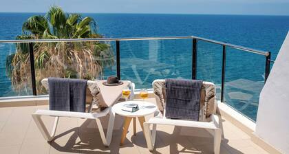 Estelai | Apartment with breathtaking front line Ocean views