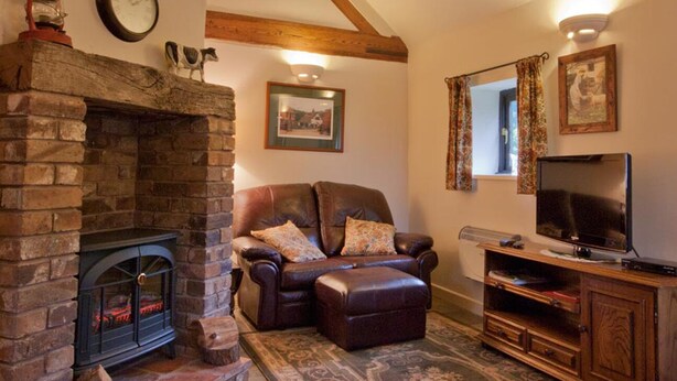 Room | Living area - Morrells Wood Farm - The Byre (Shrewsbury)