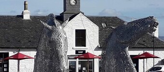 Crinan Canal Cottage No8, Kilmartin