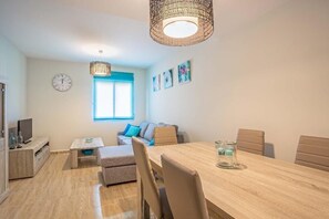 TV, DVD player - Atico Milan - Javea, Costa Blanca (Javea)