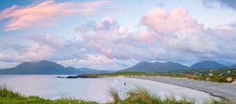 Cottage 259 - Renvyle - sleeps 6 guests  in 3 bedrooms