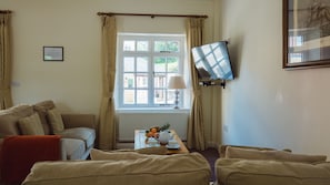 2 chambres, fer et planche à repasser, lit parapluie, Wi-Fi gratuit