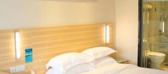 City Express Inn