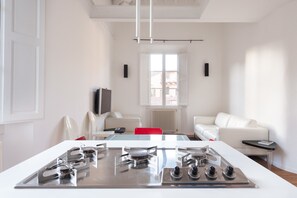 Apartment, 2 Schlafzimmer | Eigene Küche | Kühlschrank, Mikrowelle, Ofen, Herdplatte