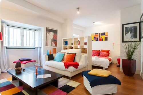 JOIVY Inviting studio near Green Street