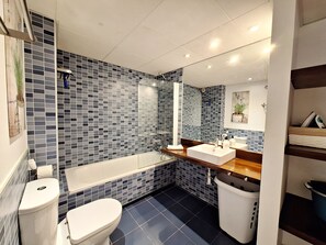 Bathtub, towels - Al 326 - Penthouse with sea views (Vera playa)