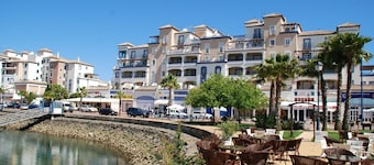 Marina II 33 VFT