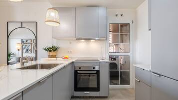 Fridge, microwave, oven, dishwasher