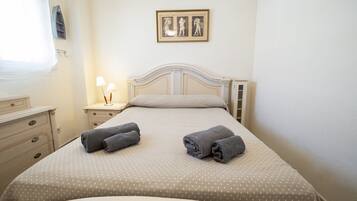 2 Schlafzimmer, Bügeleisen/Bügelbrett, kostenloses WLAN, Bettwäsche