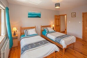 6 bedrooms, iron/ironing board, travel cot, WiFi